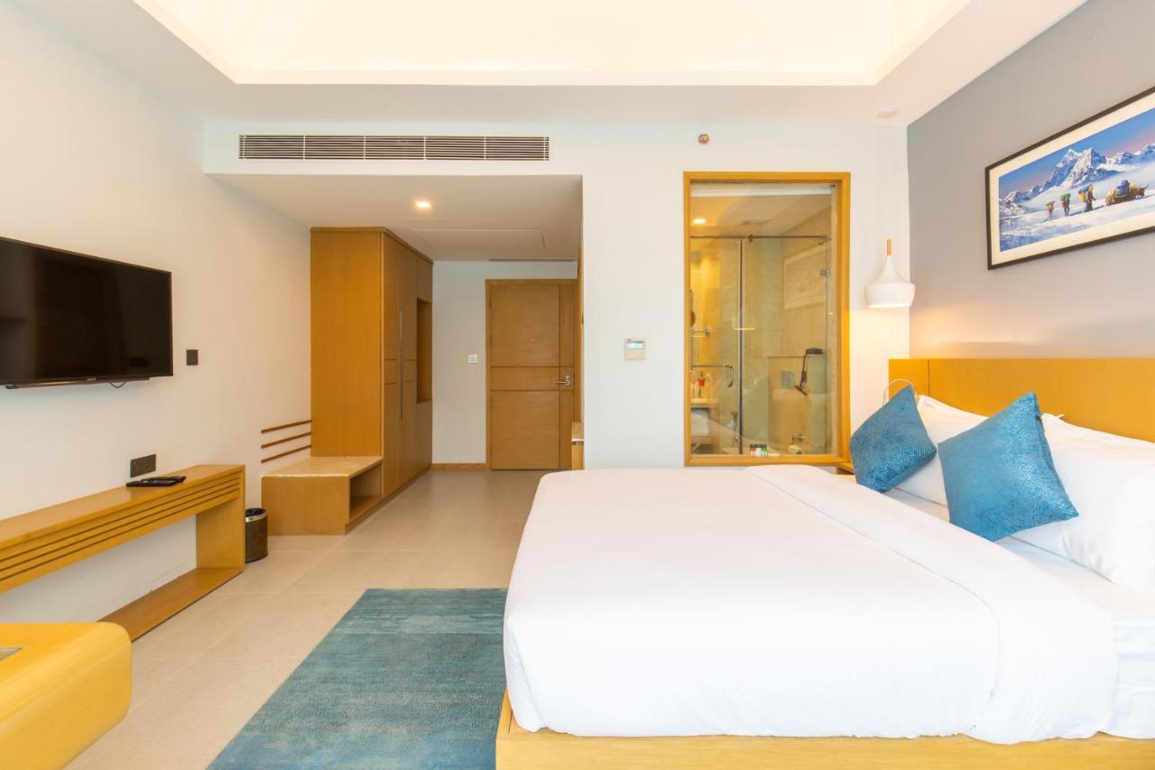 Hotel Siraichuli Читван Экстерьер фото