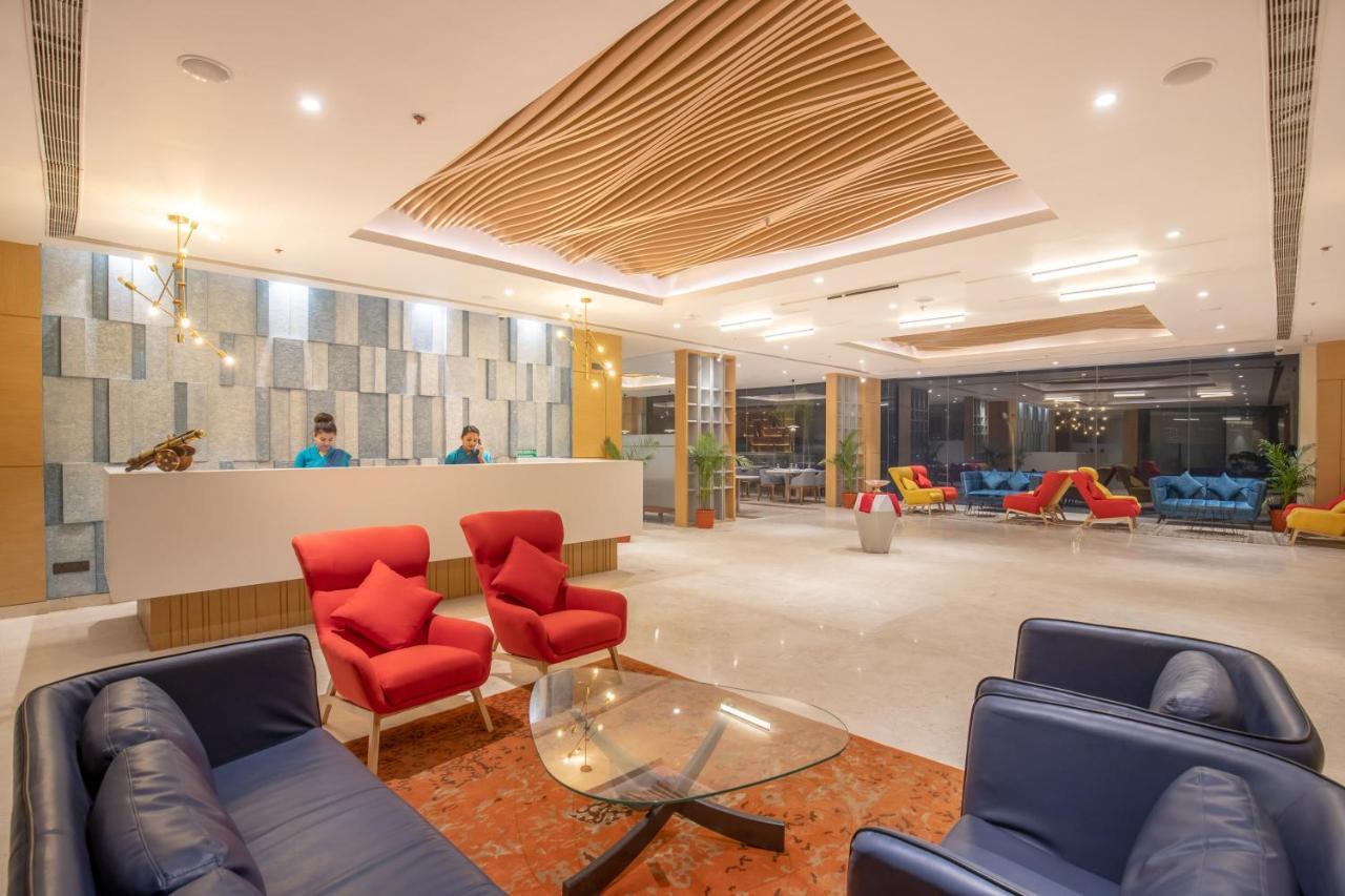 Hotel Siraichuli Читван Экстерьер фото